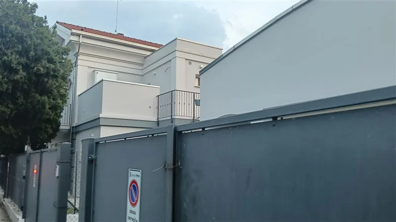 Vista laterale della Residenza Boninsegni